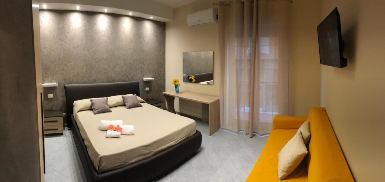 Apartments " Le Ginestre" Acireale Exterior photo